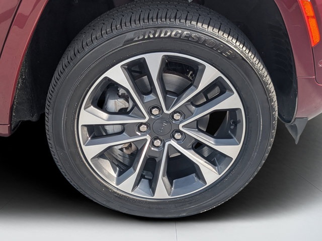 used 2023 Jeep Grand Cherokee car, priced at $37,927