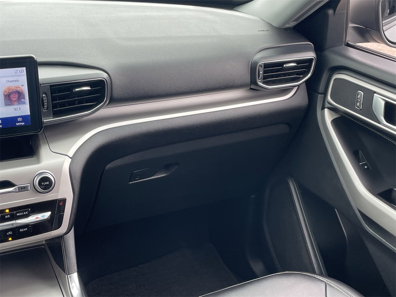 used 2022 Ford Explorer car, priced at $26,544