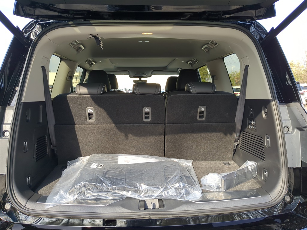 new 2025 INFINITI QX80 car, priced at $81,100