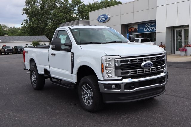 new 2025 Ford F-350SD car, priced at $55,920