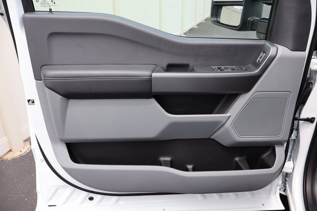 new 2025 Ford F-350SD car, priced at $55,920