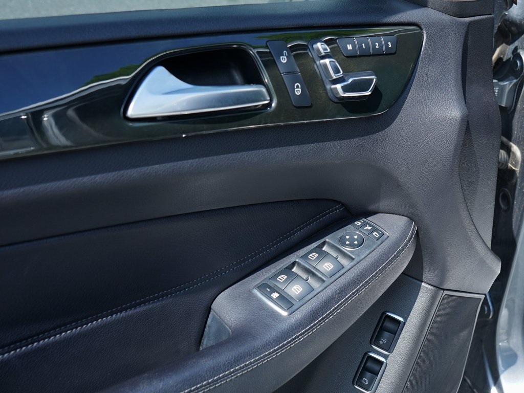 used 2018 Mercedes-Benz GLS car, priced at $20,995