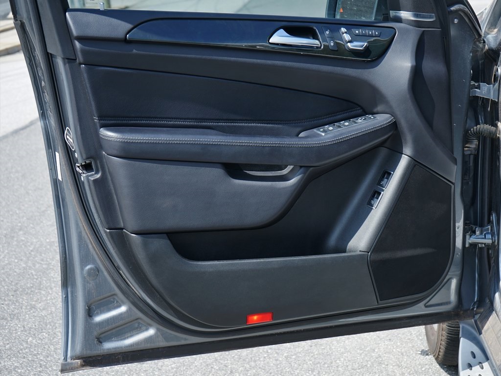 used 2018 Mercedes-Benz GLS car, priced at $20,995