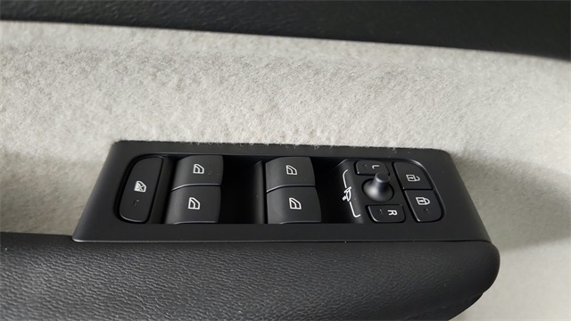 new 2026 Volvo XC40 car, priced at $51,975