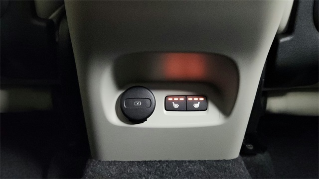 new 2026 Volvo XC40 car, priced at $51,975