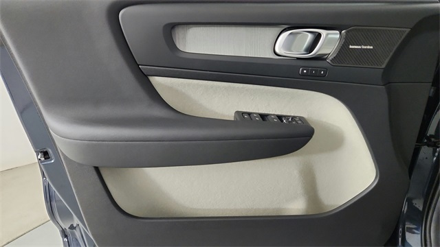 new 2026 Volvo XC40 car, priced at $51,975