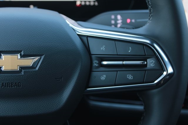 new 2026 Chevrolet Equinox car, priced at $32,545