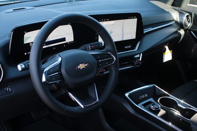 new 2026 Chevrolet Equinox car, priced at $32,545