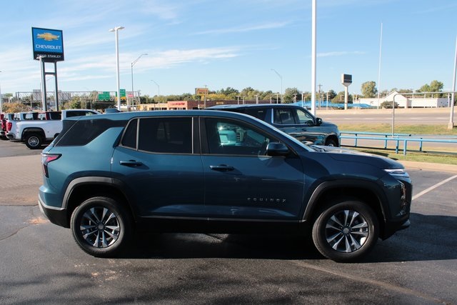 new 2026 Chevrolet Equinox car, priced at $32,545