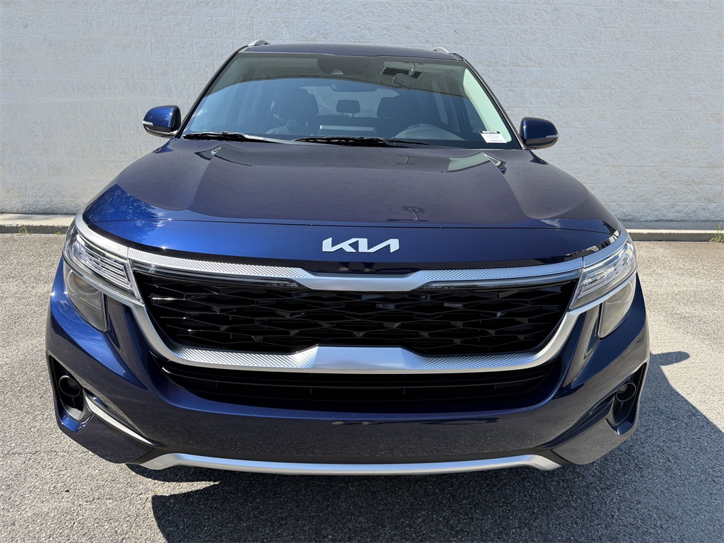 used 2023 Kia Seltos car, priced at $23,450