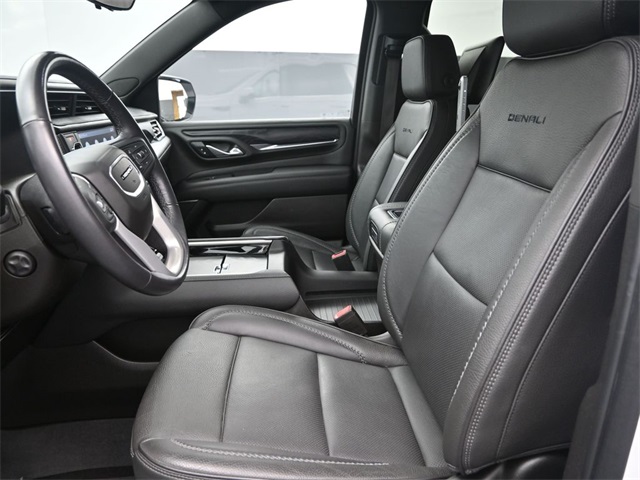used 2021 GMC Yukon car, priced at $54,135