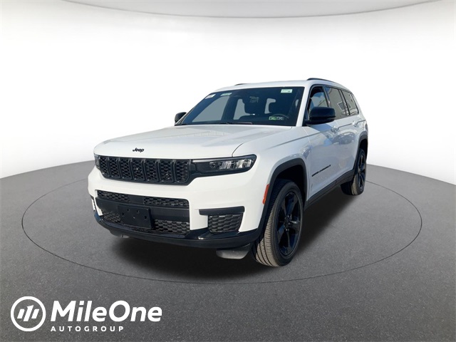 new 2025 Jeep Grand Cherokee L car, priced at $40,690