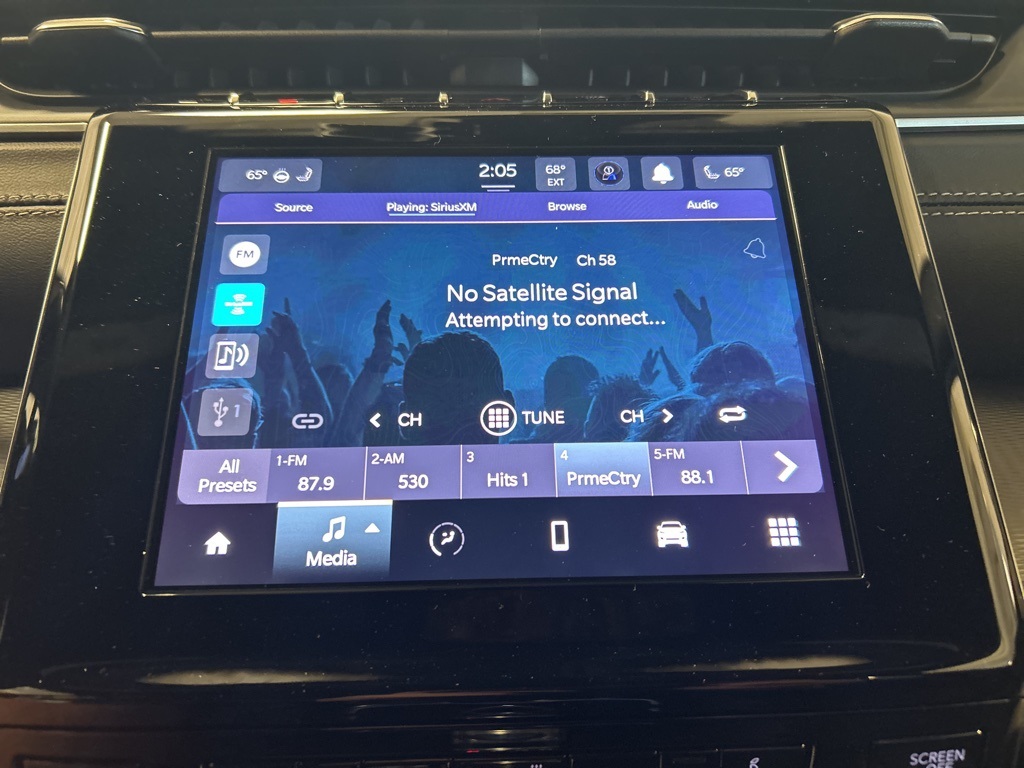 new 2025 Jeep Grand Cherokee car, priced at $46,525