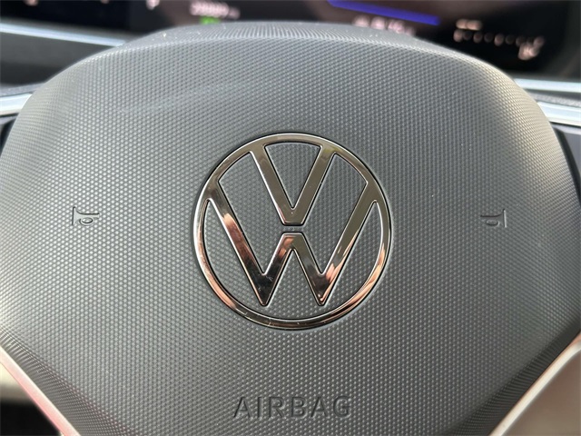 used 2022 Volkswagen Tiguan car, priced at $22,919