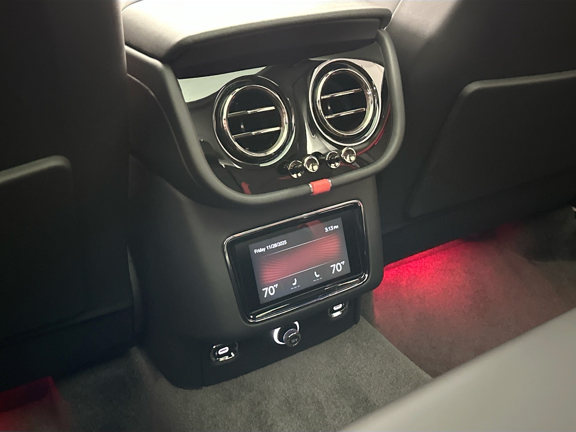 new 2026 Bentley Bentayga car