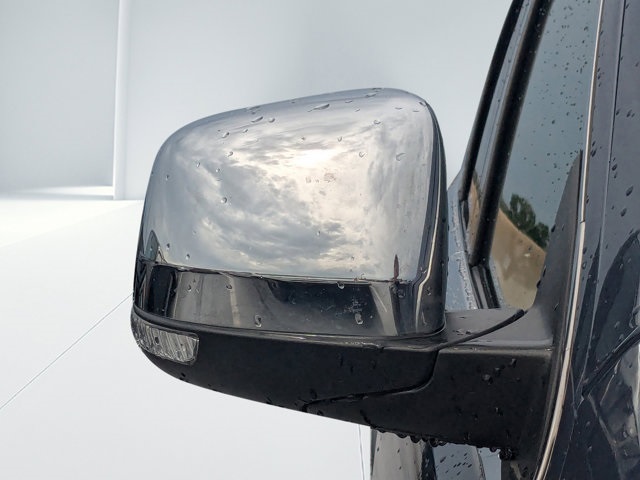 used 2020 Jeep Grand Cherokee car, priced at $18,467