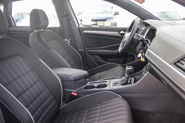 used 2024 Volkswagen Jetta car, priced at $20,592