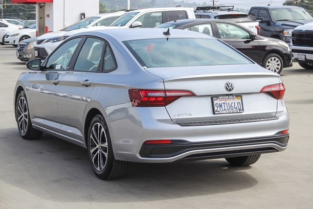 used 2024 Volkswagen Jetta car, priced at $20,592