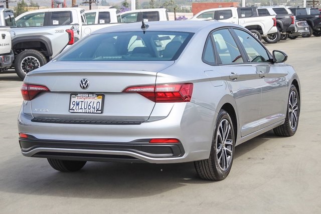 used 2024 Volkswagen Jetta car, priced at $20,592