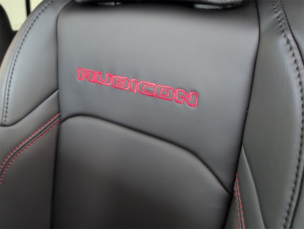 new 2025 Jeep Wrangler car, priced at $55,630