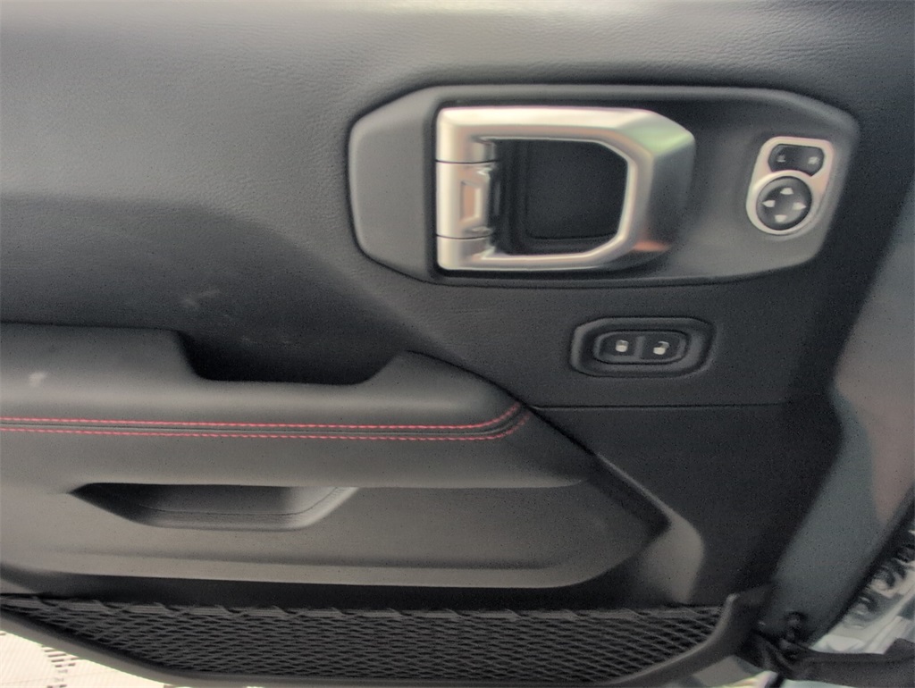 new 2025 Jeep Wrangler car, priced at $55,630