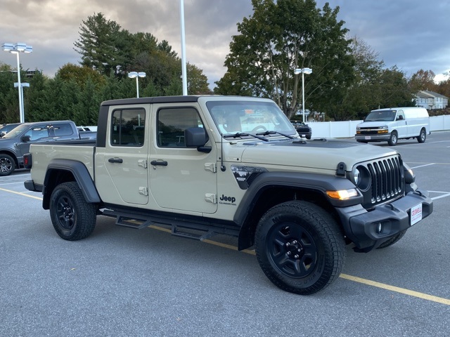 used 2020 Jeep Gladiator car, priced at $29,068