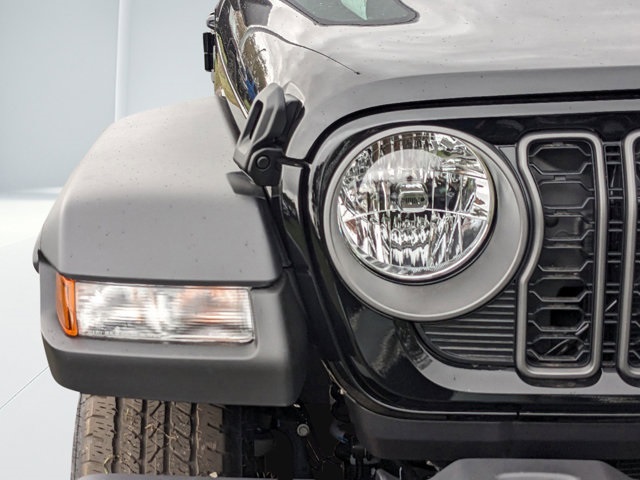 new 2025 Jeep Gladiator car, priced at $38,702
