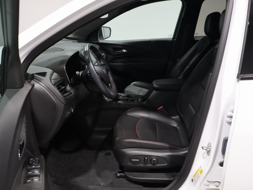 used 2023 Chevrolet Equinox car, priced at $28,000
