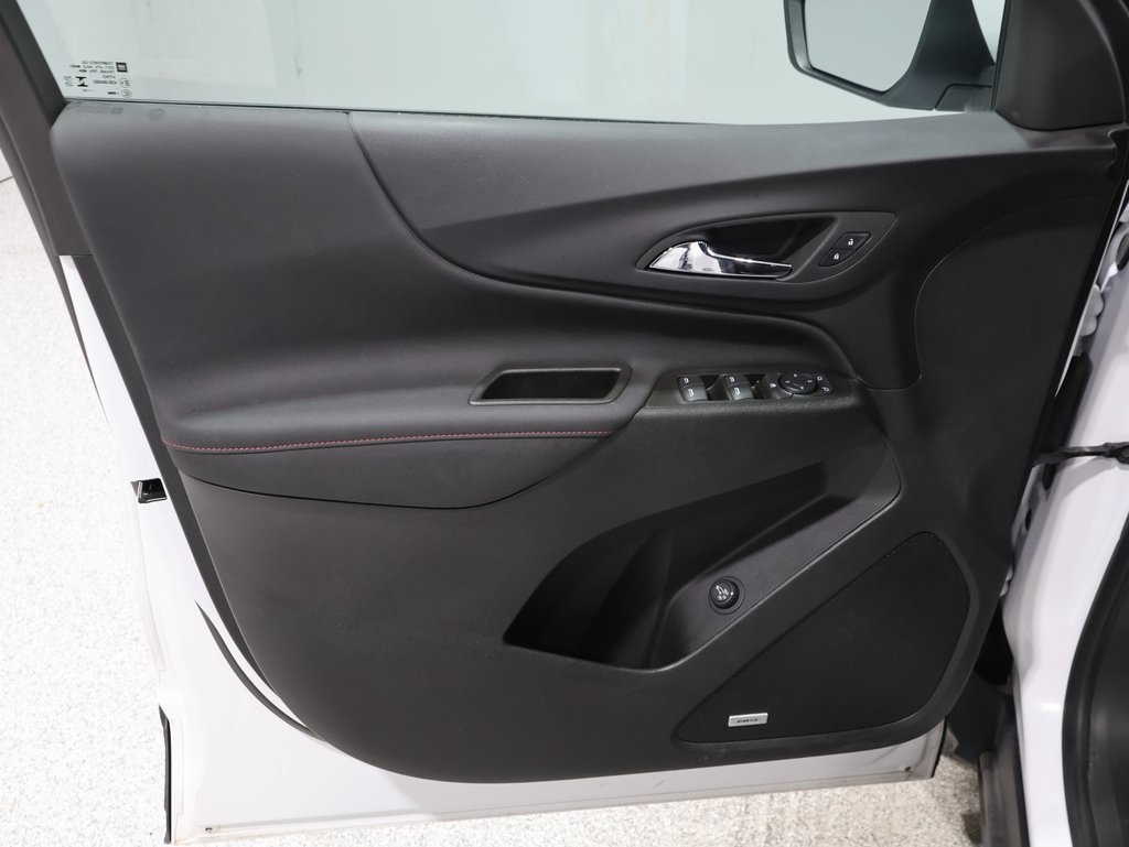 used 2023 Chevrolet Equinox car, priced at $28,000