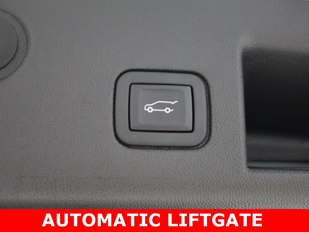 used 2023 Chevrolet Equinox car, priced at $28,000
