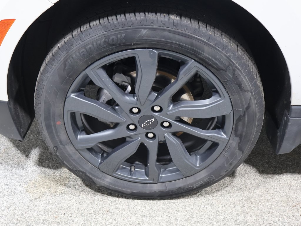 used 2023 Chevrolet Equinox car, priced at $28,000