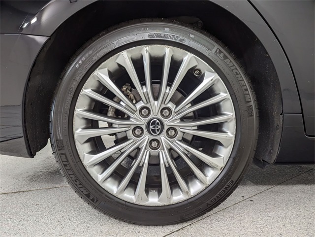 used 2019 Toyota Avalon Hybrid car, priced at $26,481