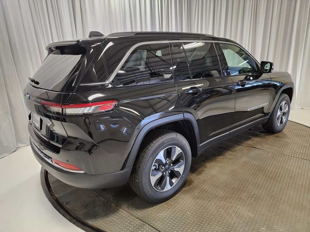 new 2025 Jeep Grand Cherokee car, priced at $56,499