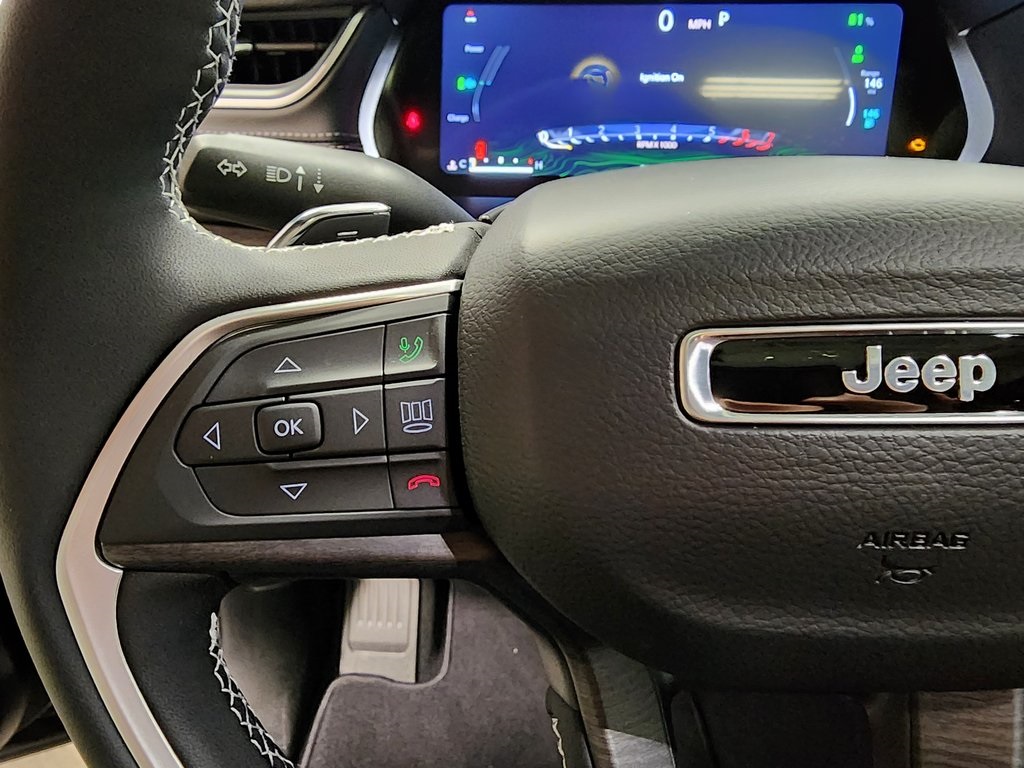 new 2025 Jeep Grand Cherokee car, priced at $56,499