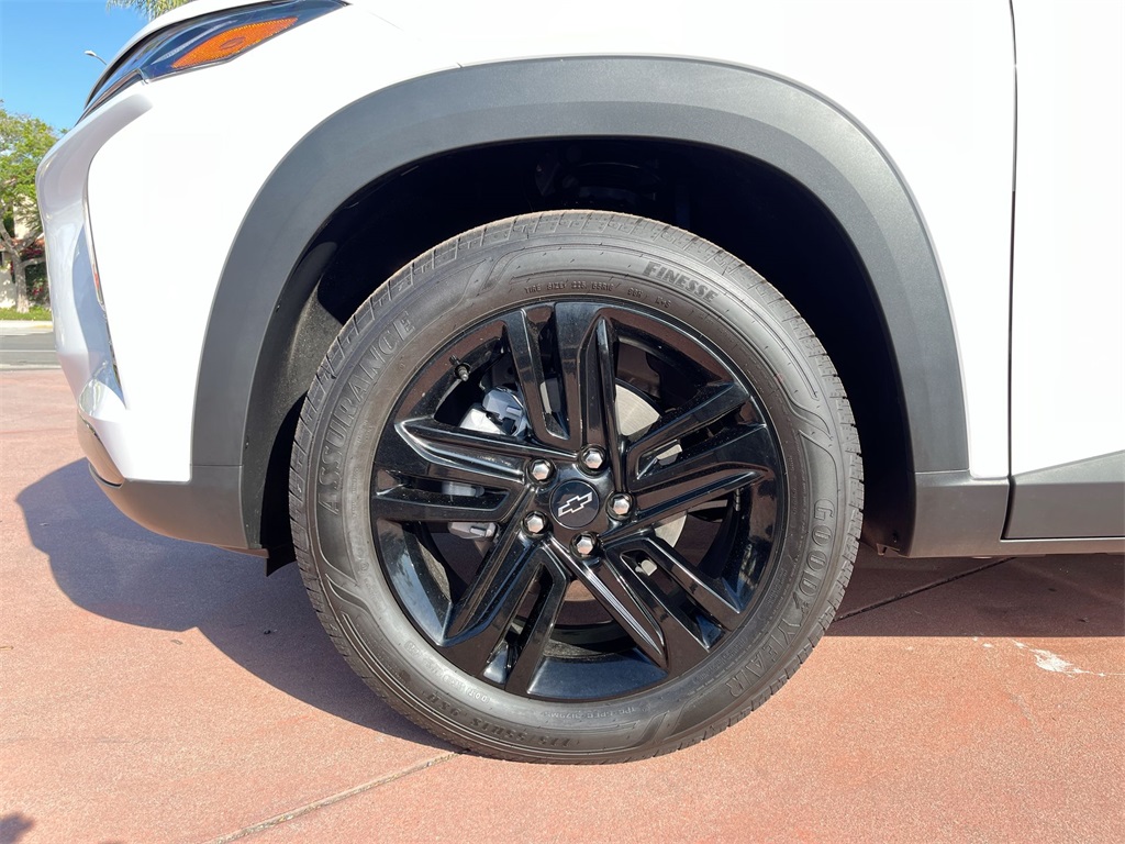 new 2026 Chevrolet Trax car, priced at $28,385