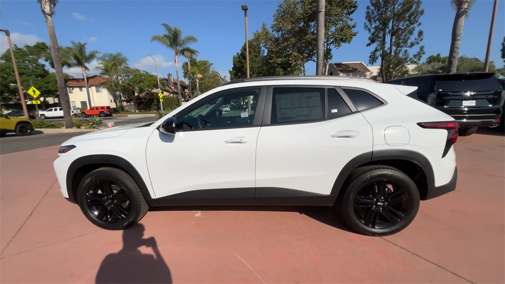 new 2026 Chevrolet Trax car, priced at $28,385
