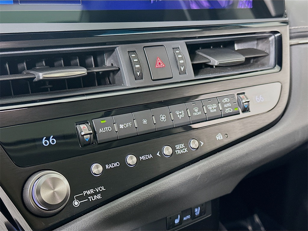 used 2024 Lexus ES car, priced at $41,590