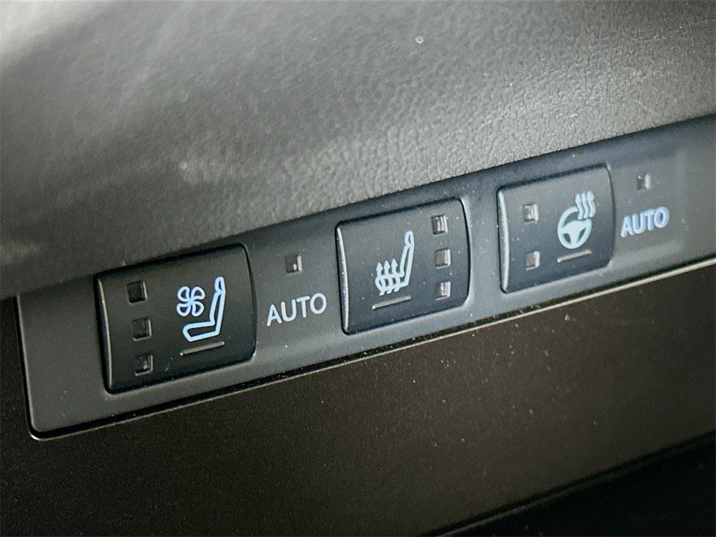 used 2024 Lexus ES car, priced at $41,590