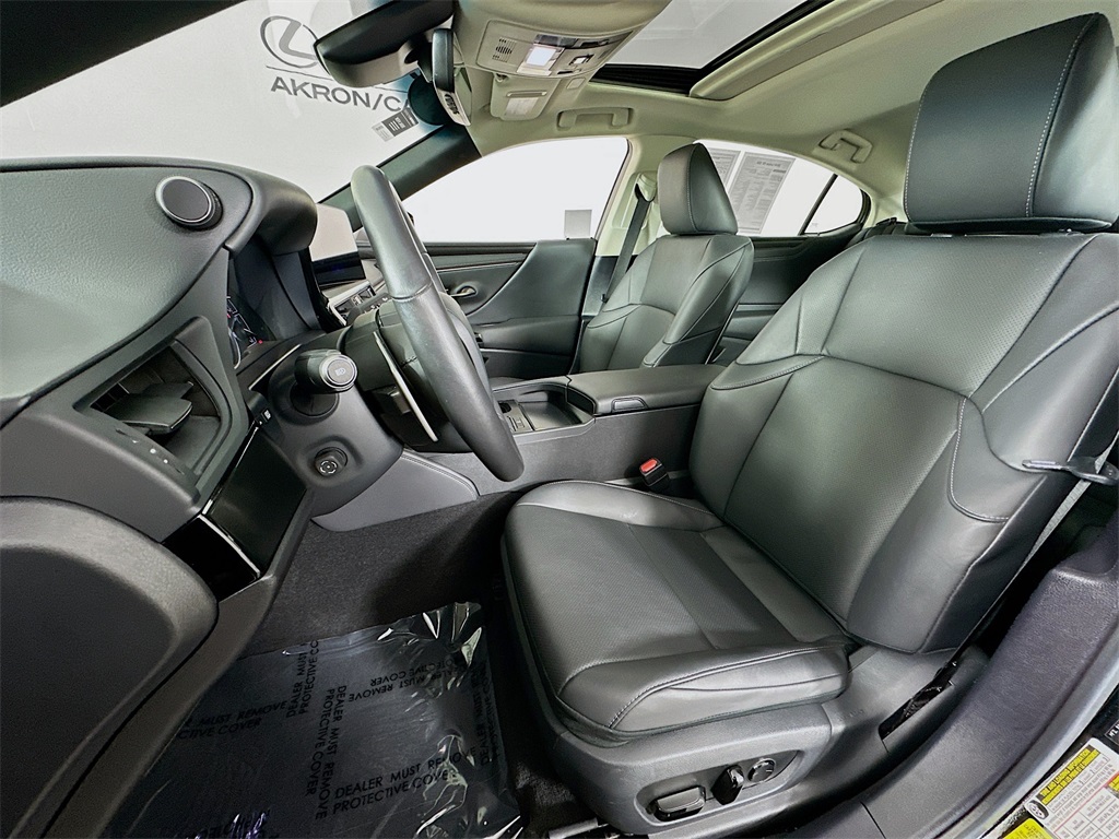 used 2024 Lexus ES car, priced at $41,590