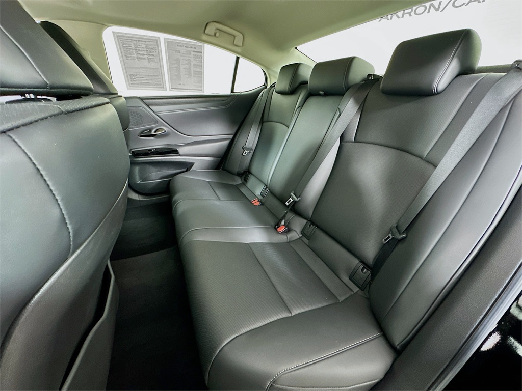 used 2024 Lexus ES car, priced at $41,590