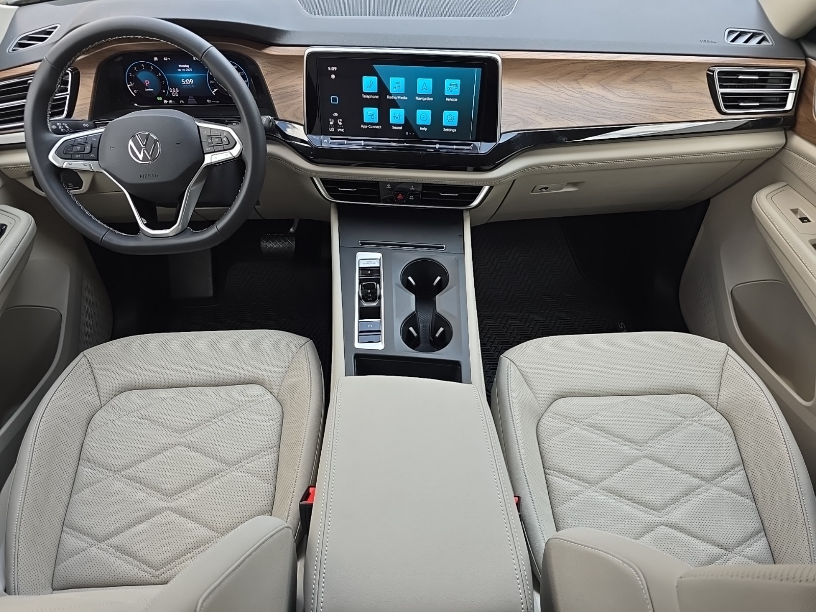 new 2026 Volkswagen Atlas car