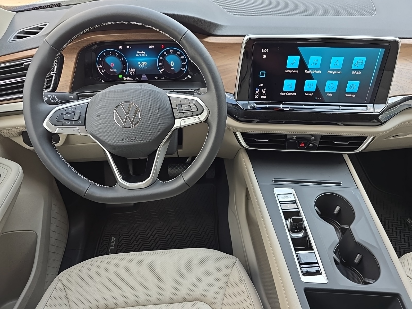 new 2026 Volkswagen Atlas car