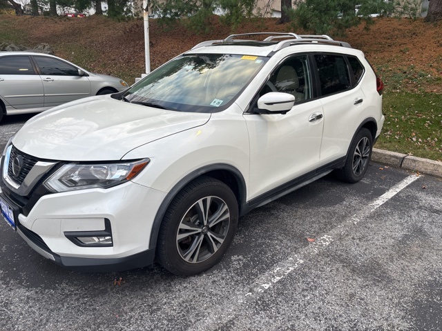 used 2020 Nissan Rogue car, priced at $15,399