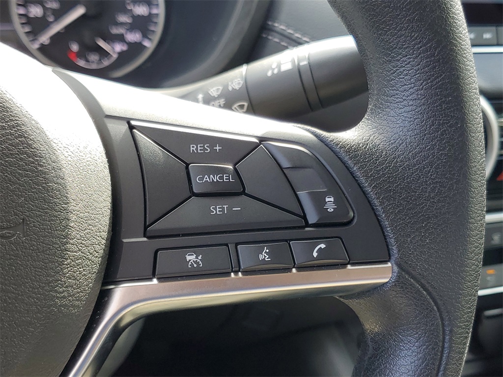 used 2025 Nissan Sentra car, priced at $19,195