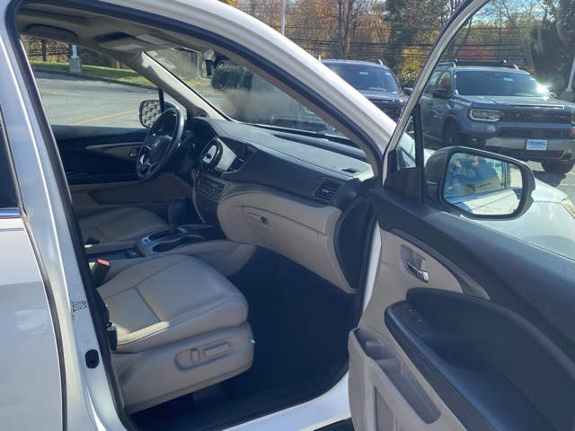 used 2019 Honda Pilot car, priced at $22,995