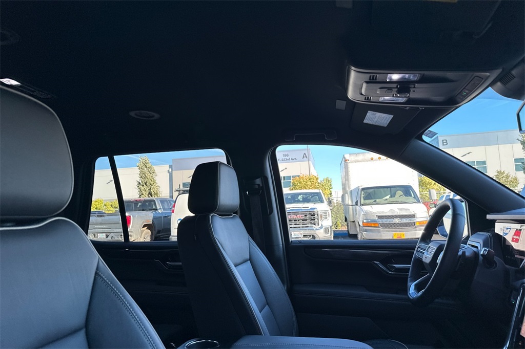 used 2025 GMC Yukon car, priced at $71,947
