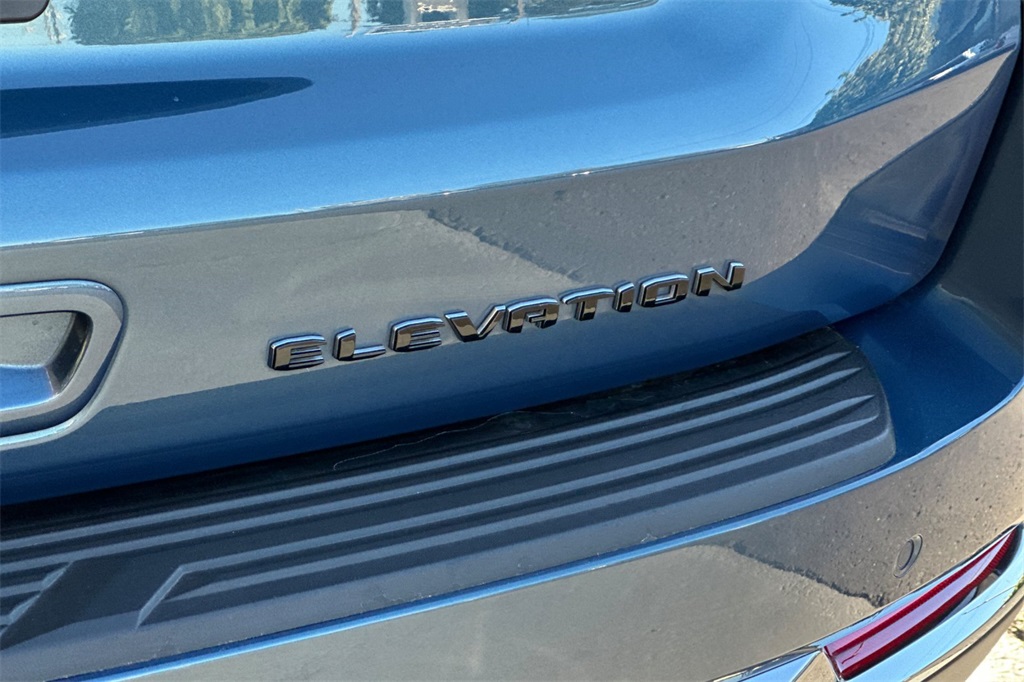used 2025 GMC Yukon car, priced at $71,947