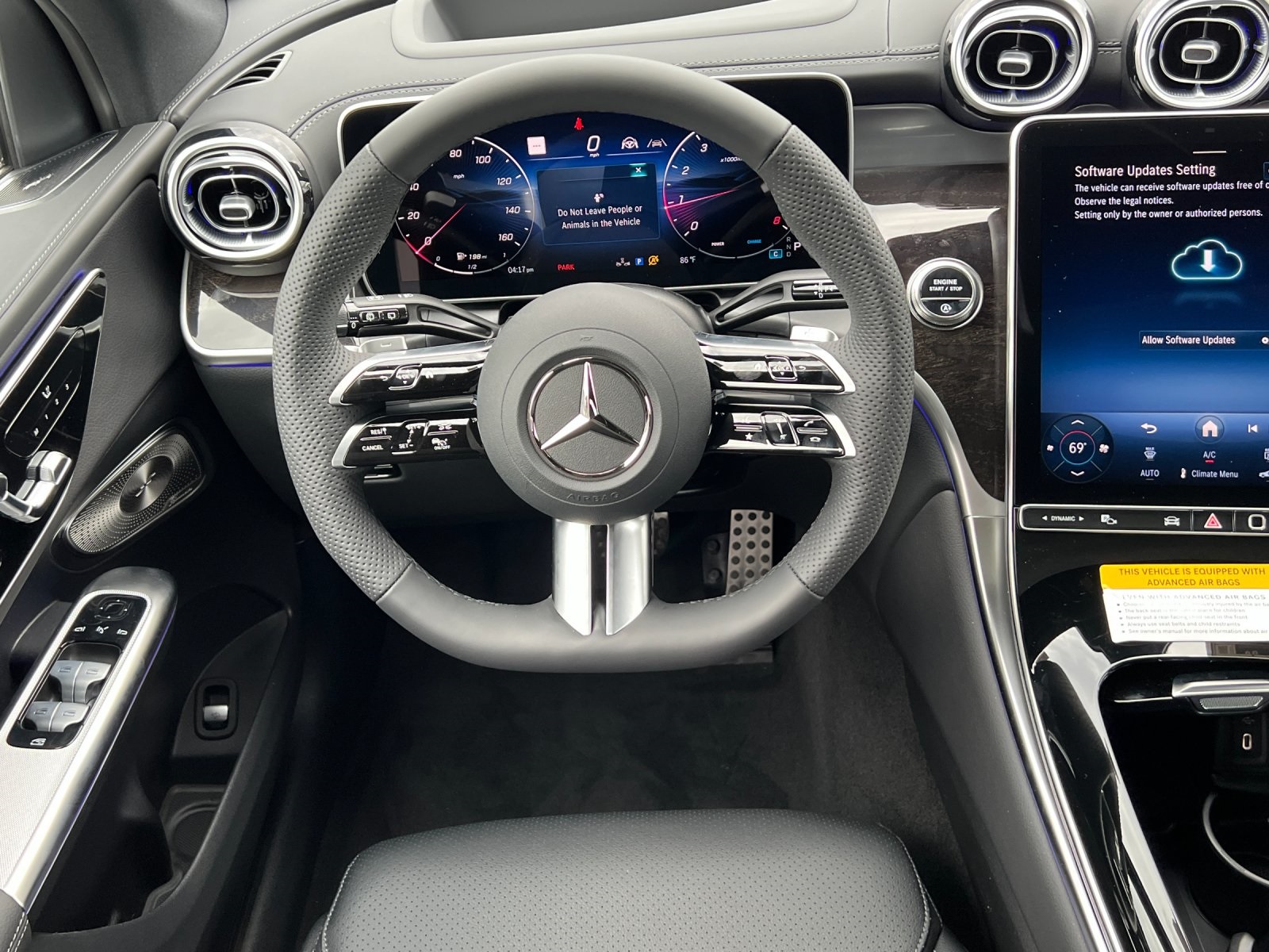 new 2026 Mercedes-Benz GLC car