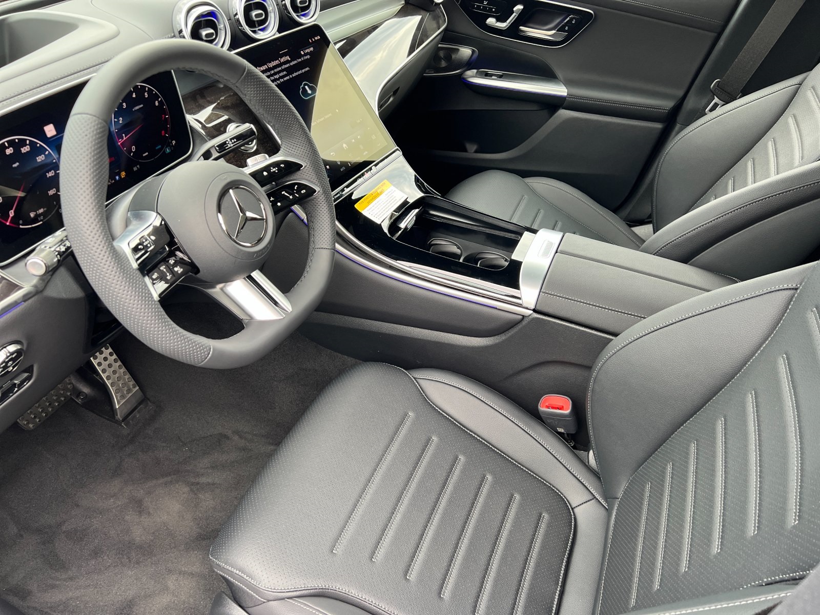 new 2026 Mercedes-Benz GLC car