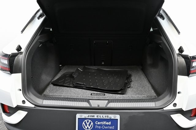 used 2024 Volkswagen ID.4 car, priced at $24,200